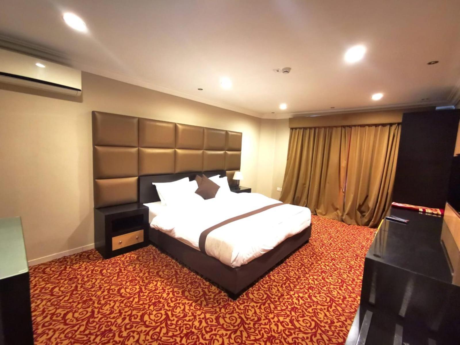 Ashbonh Hotel Suites Rijád Exteriér fotografie